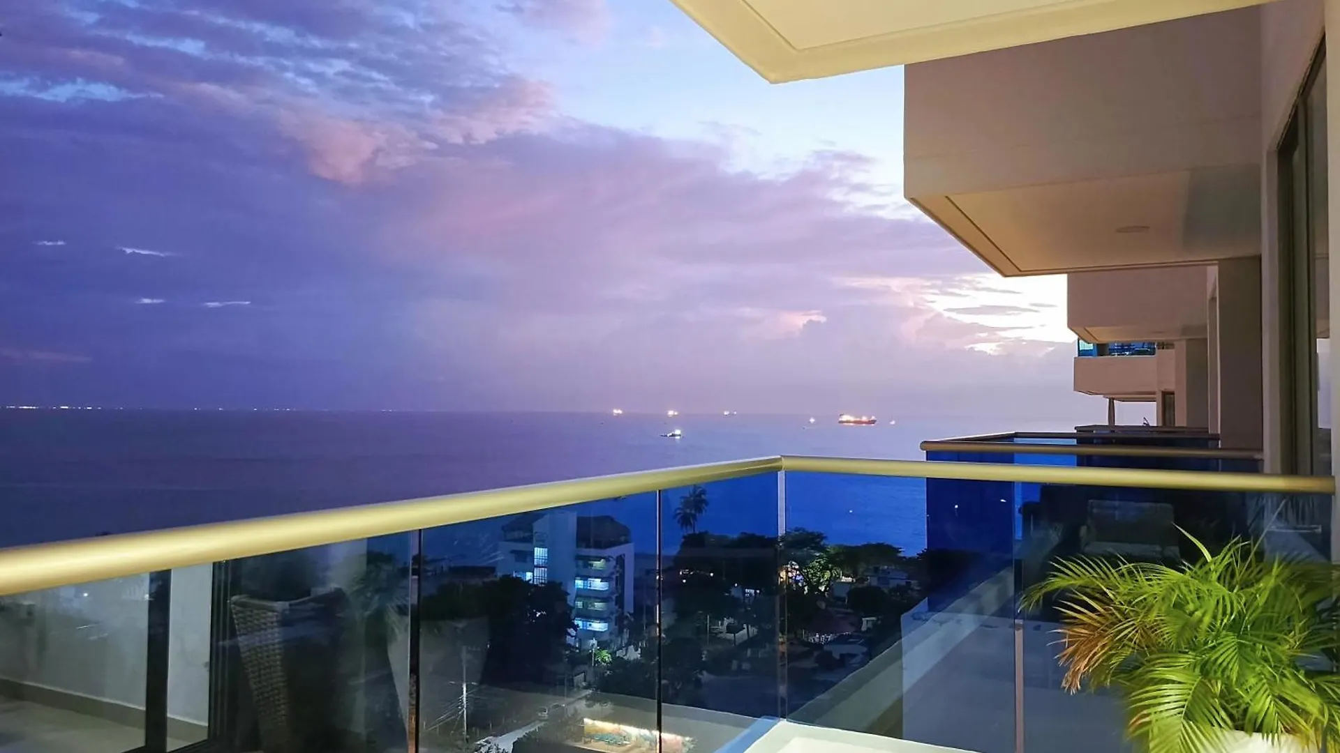 Apart-hotel Apartasuites Samaria - Club De Playa Santa Marta
